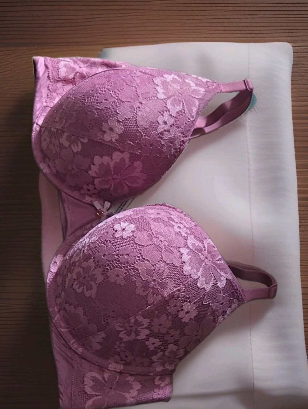 VICTORIA'S SECRET BODY BY VICTORIA PERFECT SHAPE UNDERWIRE BRA